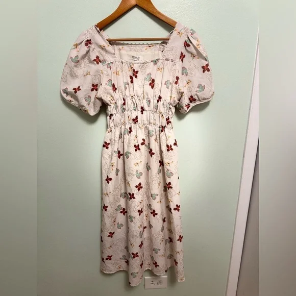 Floral Maxi Dress in Cream with Red Accents - Picture 2 of 5